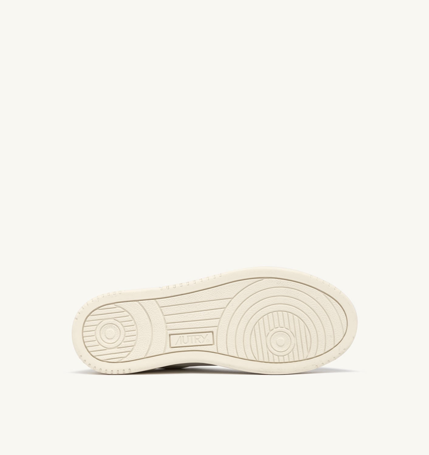 MEDALIST LOW IN NAPPA BIANCA SUPER SOFT