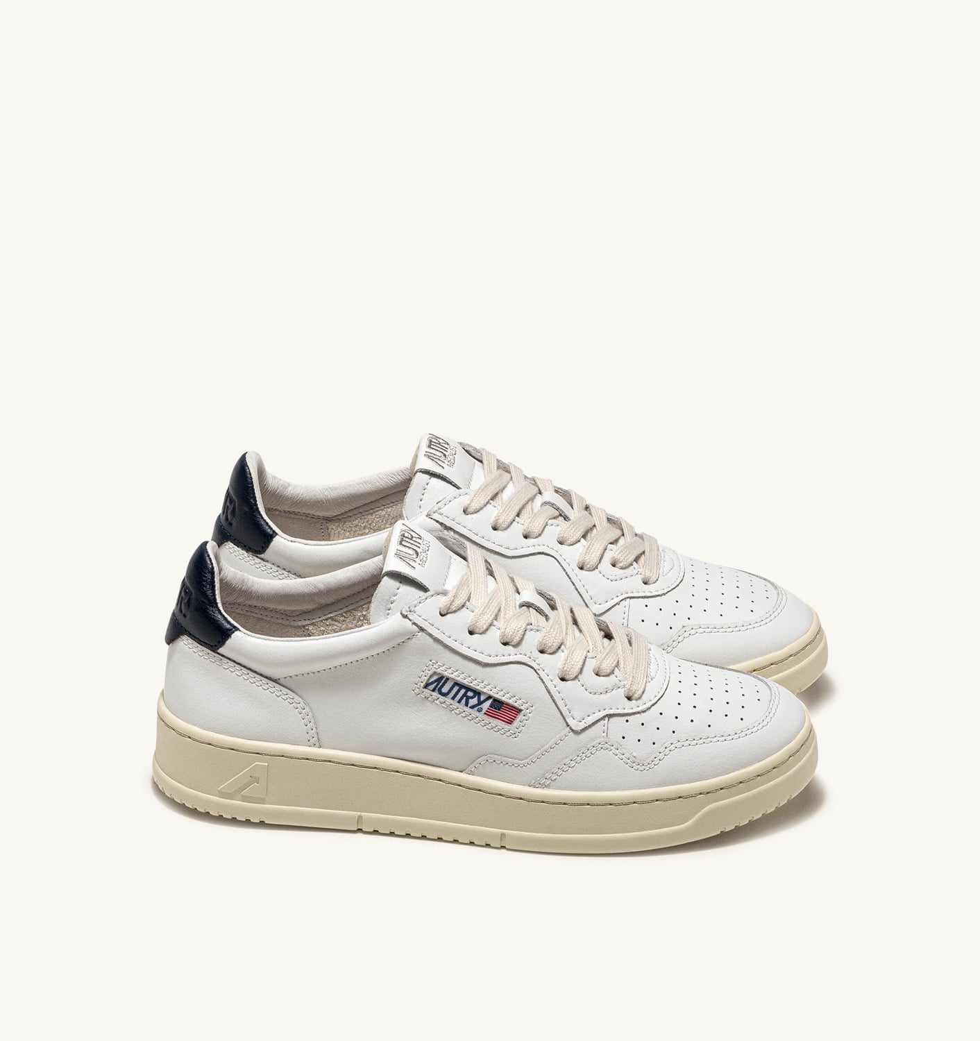 MEDALIST LOW IN PELLE BIANCA E SPACE