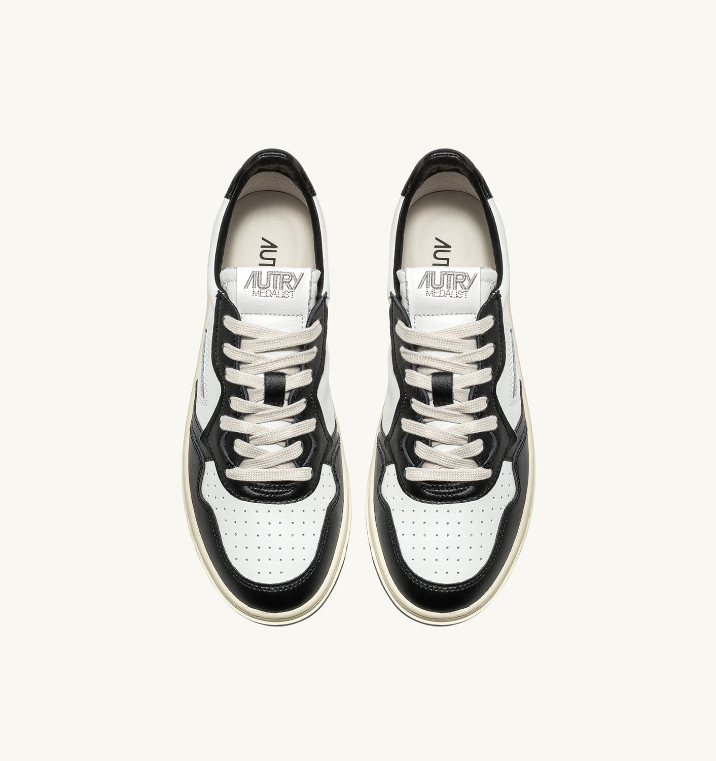 MEDALIST LOW BICOLOR IN PELLE BIANCA E NERA
