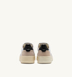 MEDALIST LOW IN PELLE BIANCA E NERA E SUEDE BEIGE