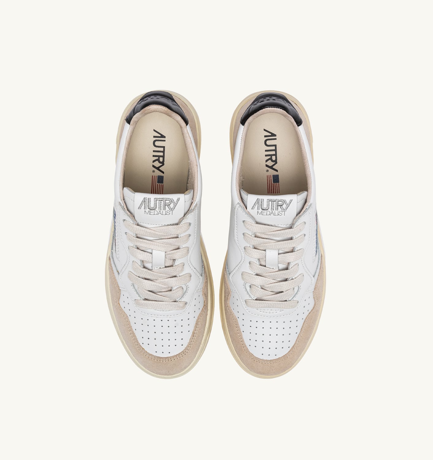 MEDALIST LOW IN PELLE BIANCA E NERA E SUEDE BEIGE