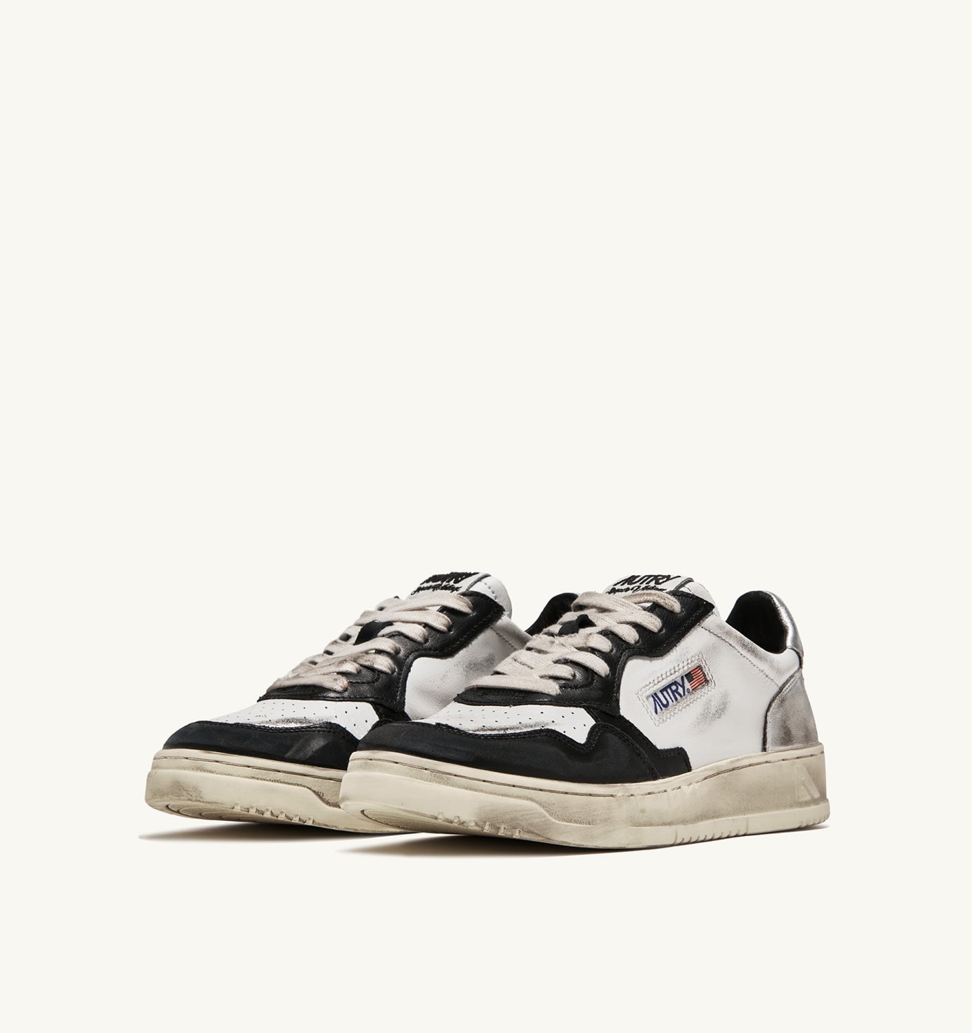 MEDALIST LOW SUPER VINTAGE LOW IN PELLE BIANCA NERA E ARGENTO