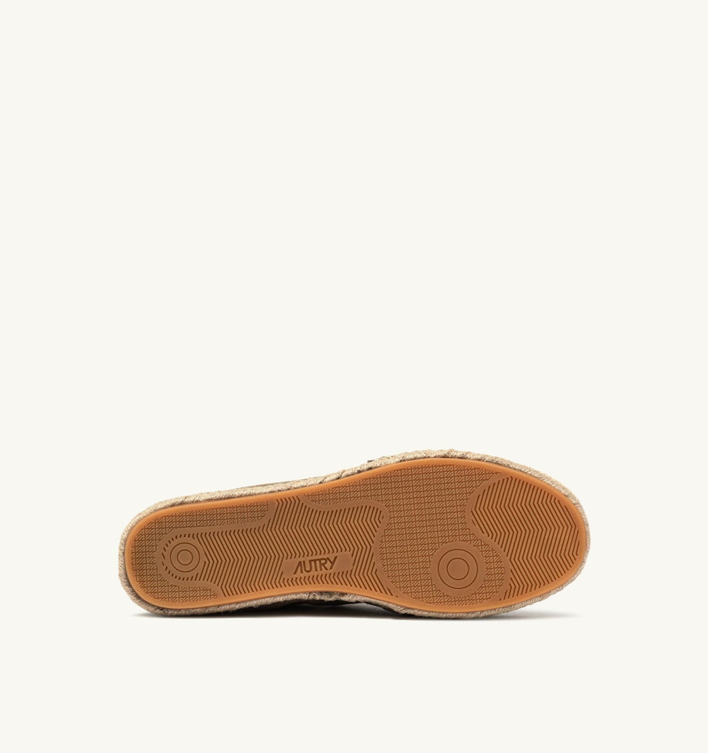 SANDY IN SUEDE TAOS TAUPE