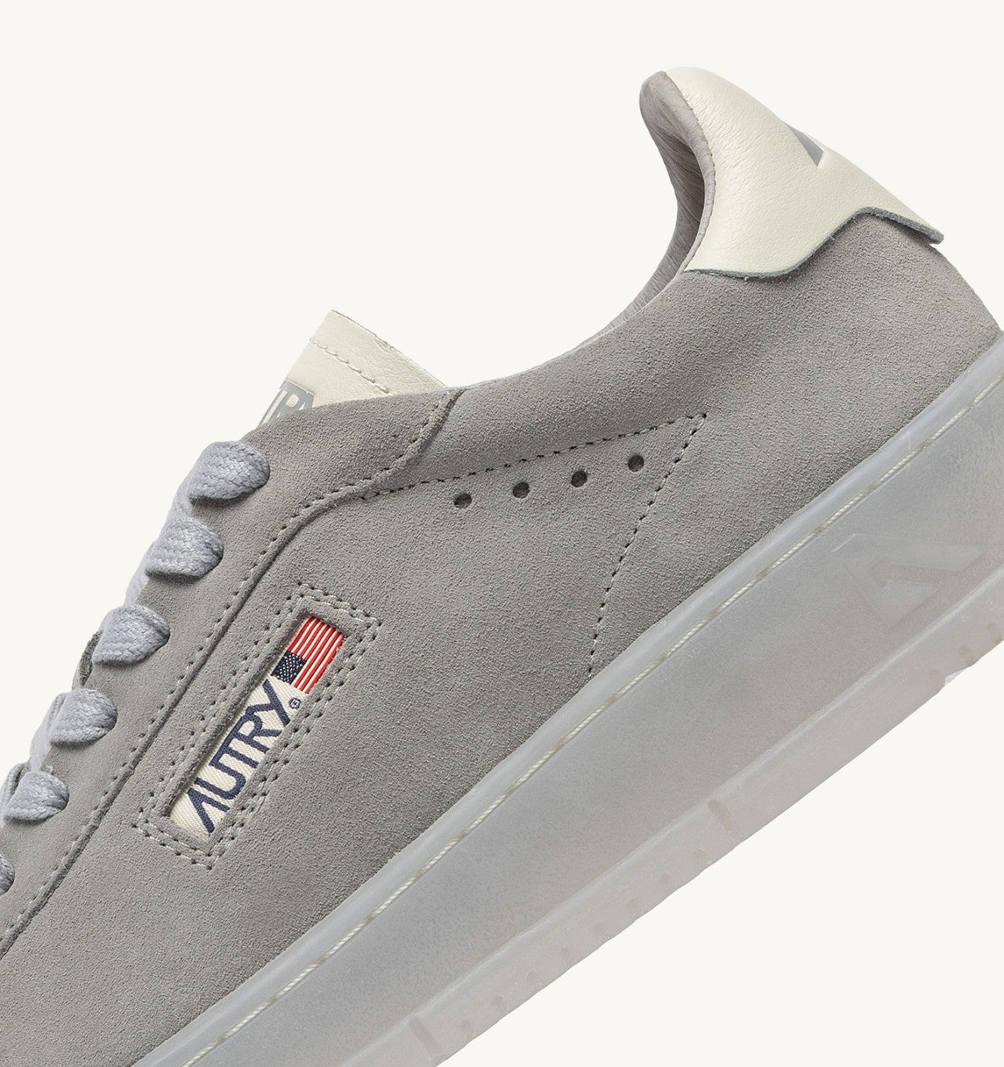 DALLAS LOW IN SUEDE MARSHMALLOW E IRIS