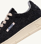 DALLAS LOW IN SUEDE STARS BLACK