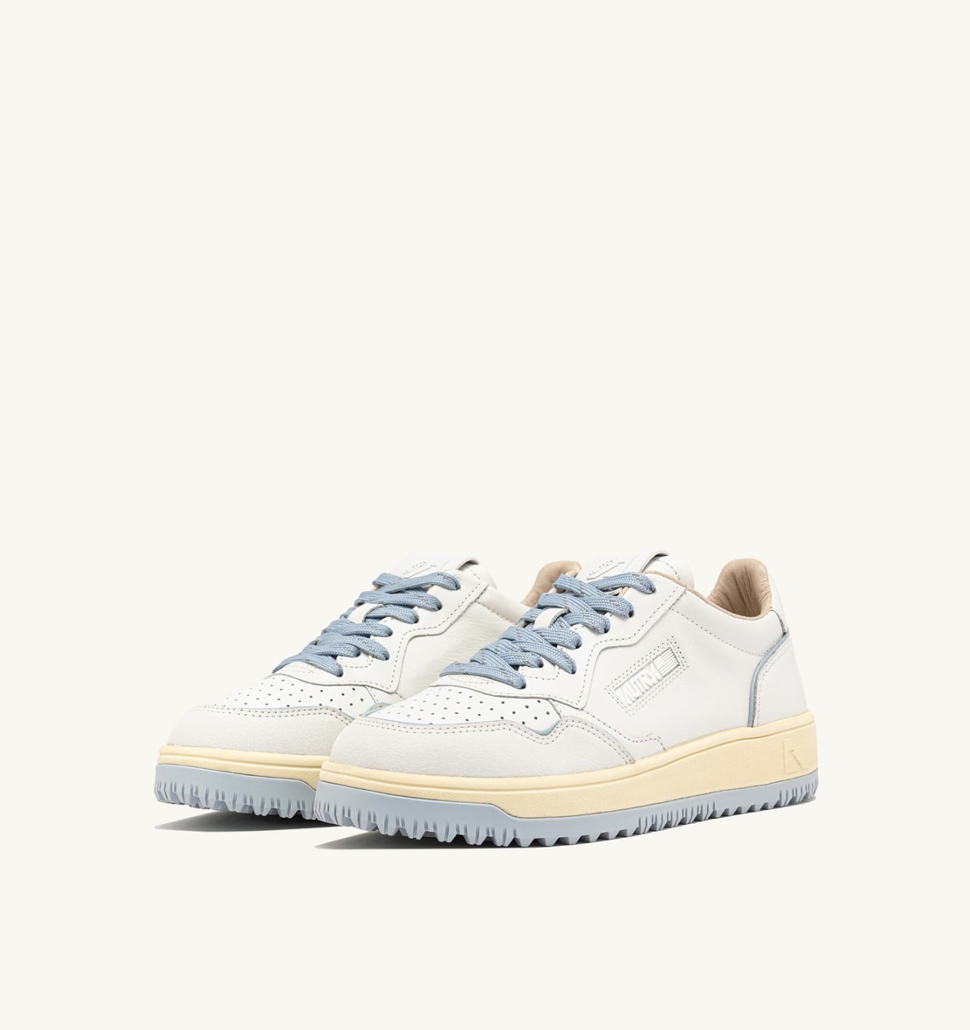 GOLF LOW IN PELLE BIANCA E PEARL BLUE