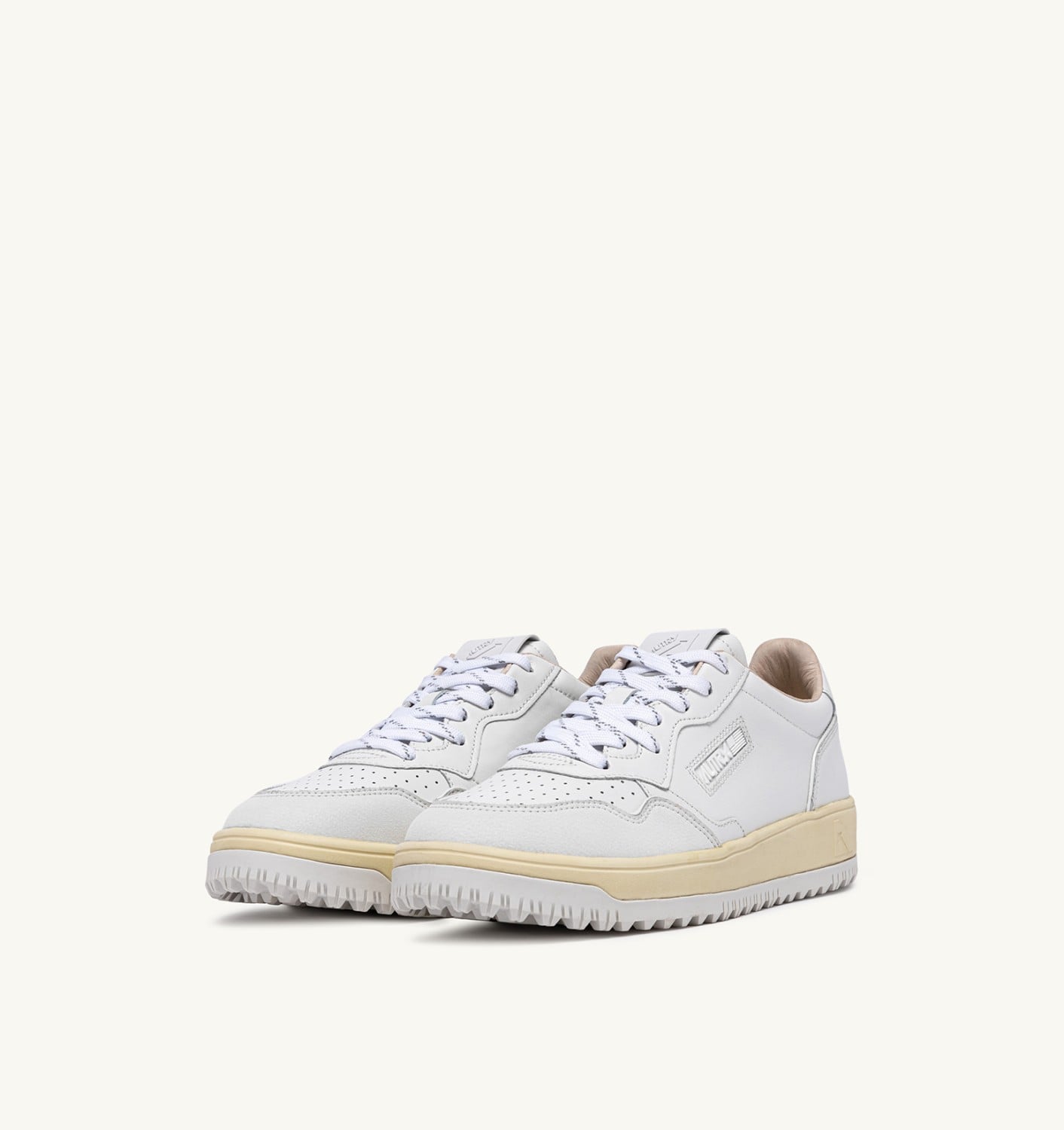 GOLF LOW IN PELLE BIANCA