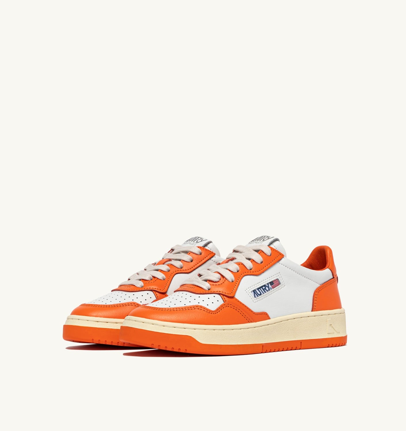 MEDALIST LOW BICOLOR IN PELLE BIANCA E PARSIMMON ORANGE DONNA