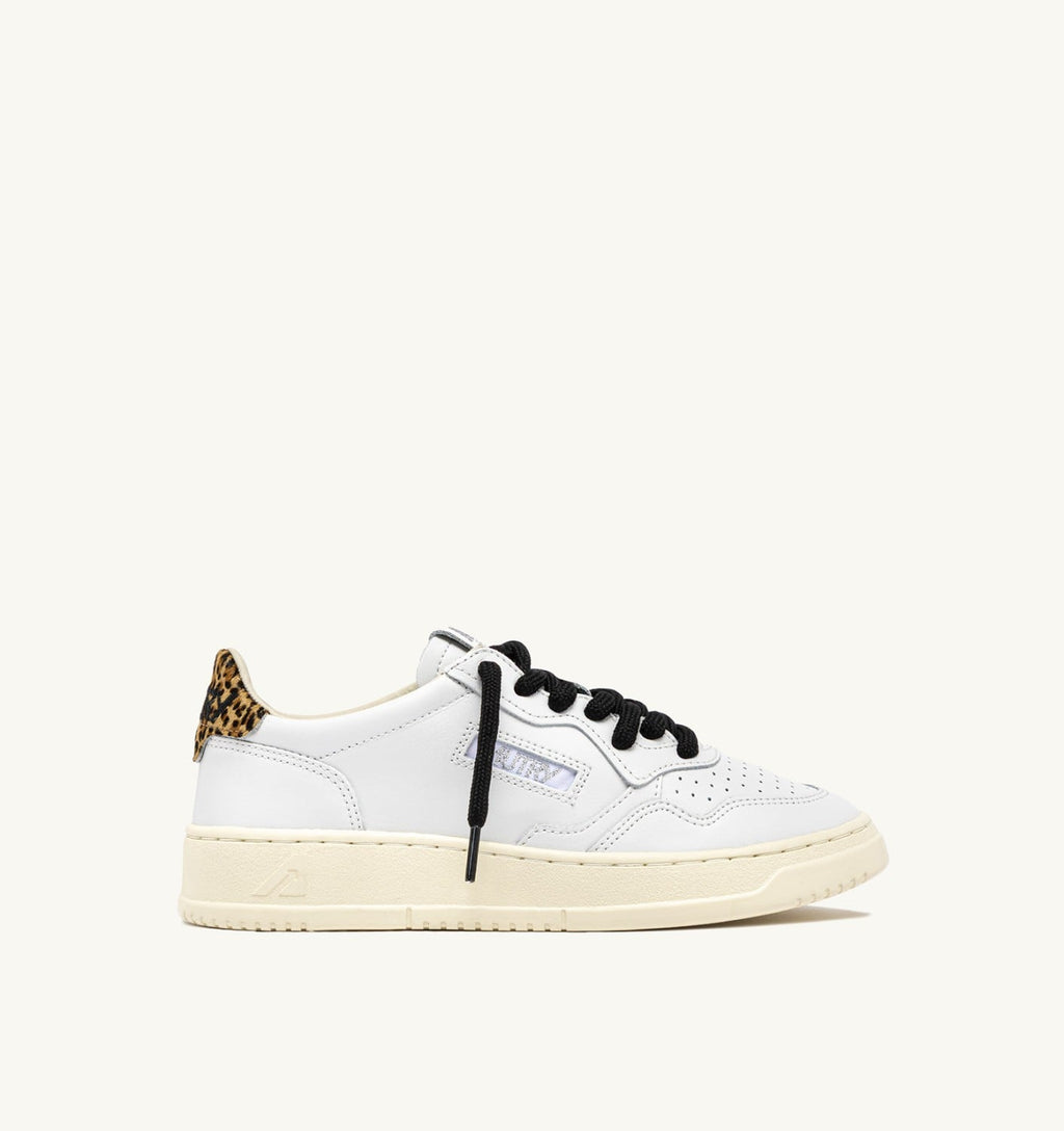 MEDALIST LOW IN PELLE BIANCA E LEOPARD