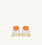 MEDALIST LOW IN PELLE BIANCA E PARSIMMON ORANGE