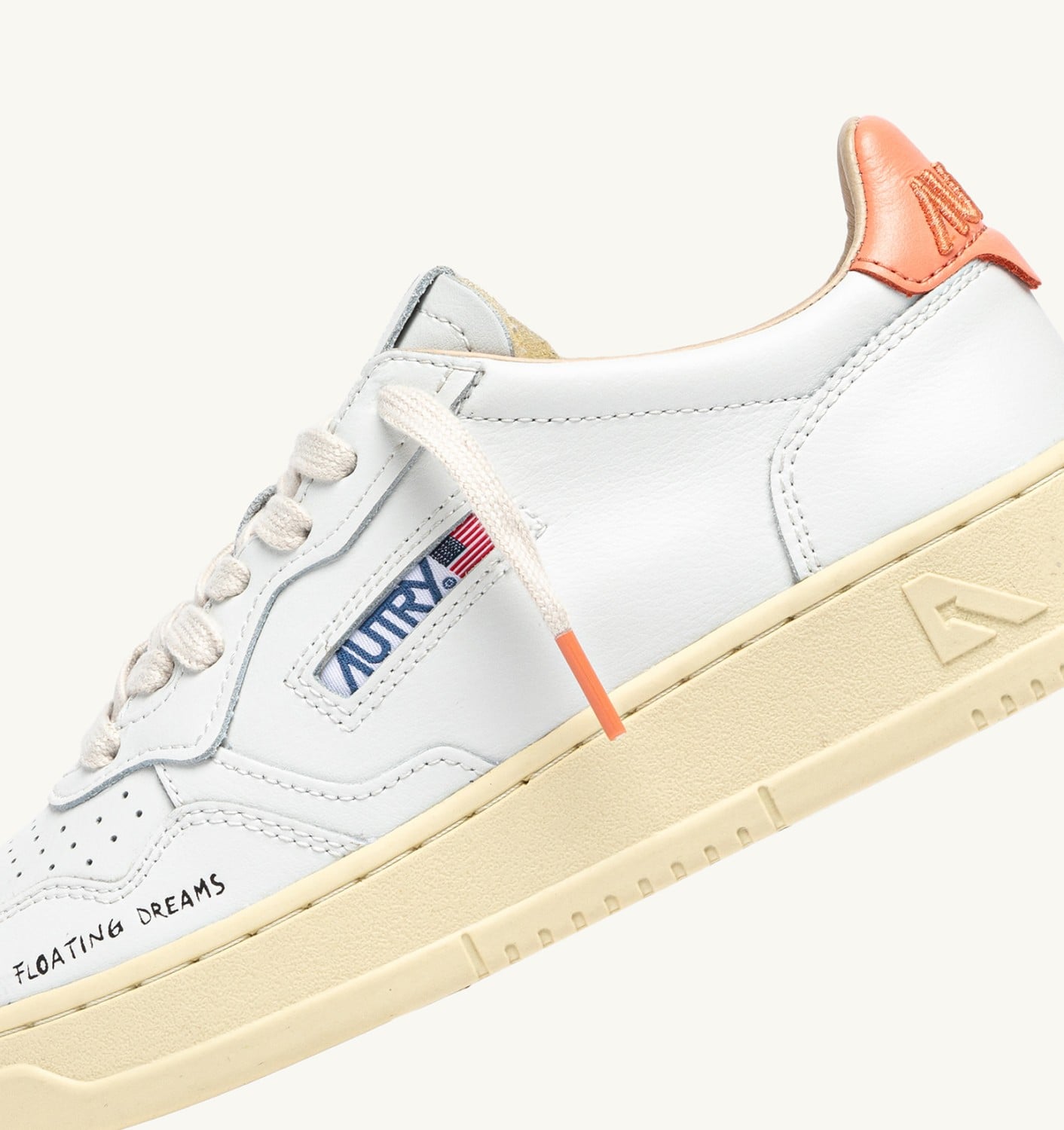 MEDALIST LOW IN PELLE BIANCA E PEACH PINK