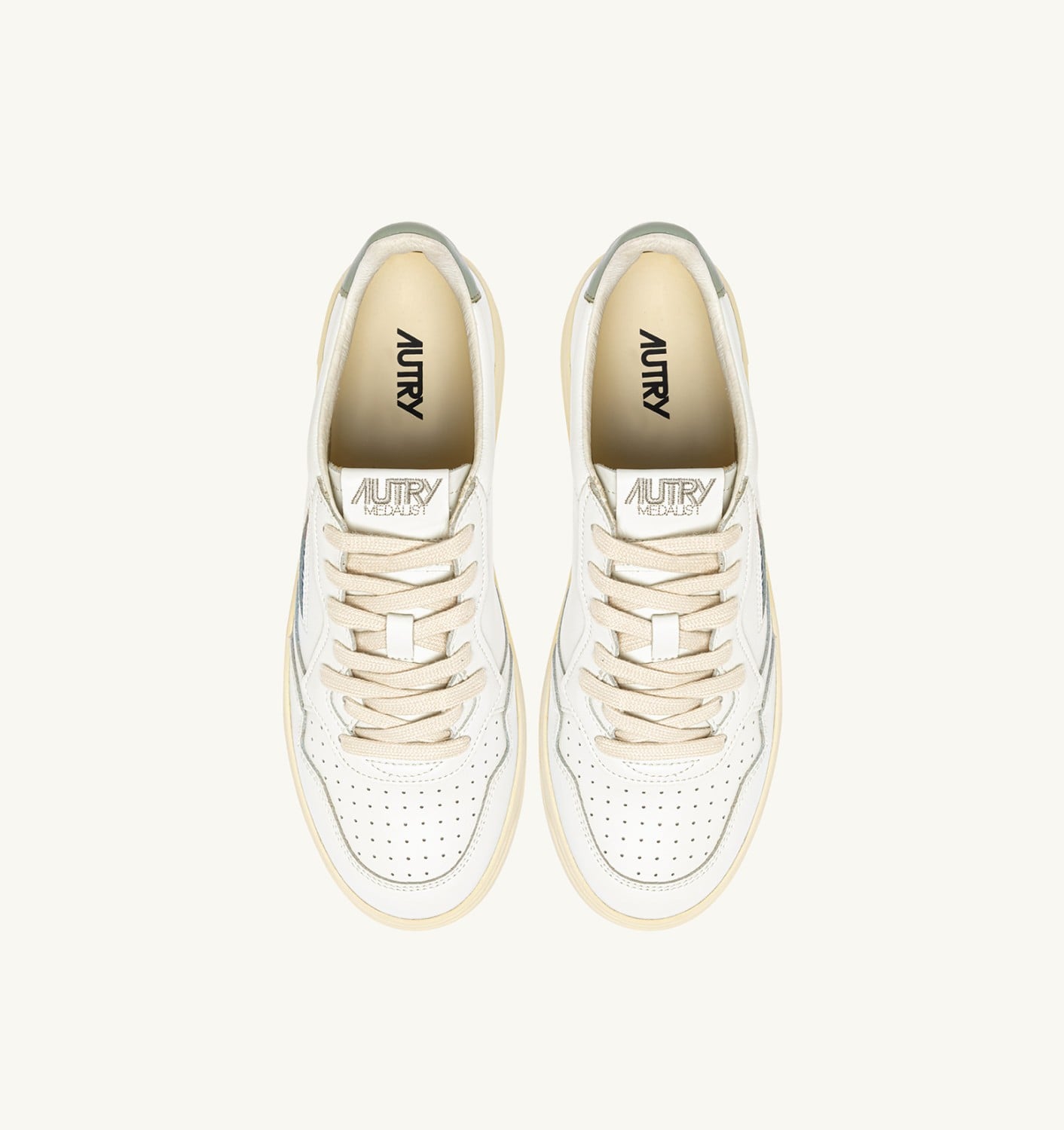 MEDALIST LOW IN PELLE BIANCA E SEA GRASS