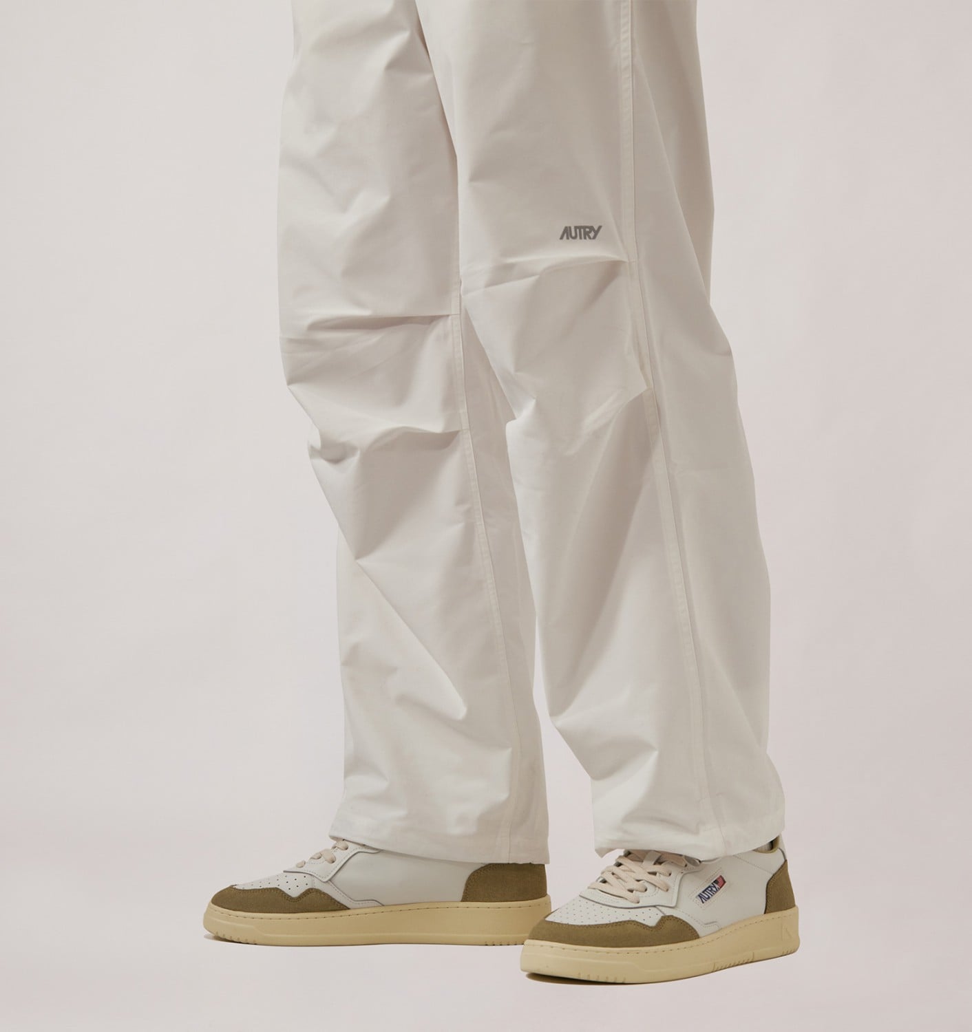 MEDALIST LOW IN PELLE BIANCA E SUEDE GRAY GREEN