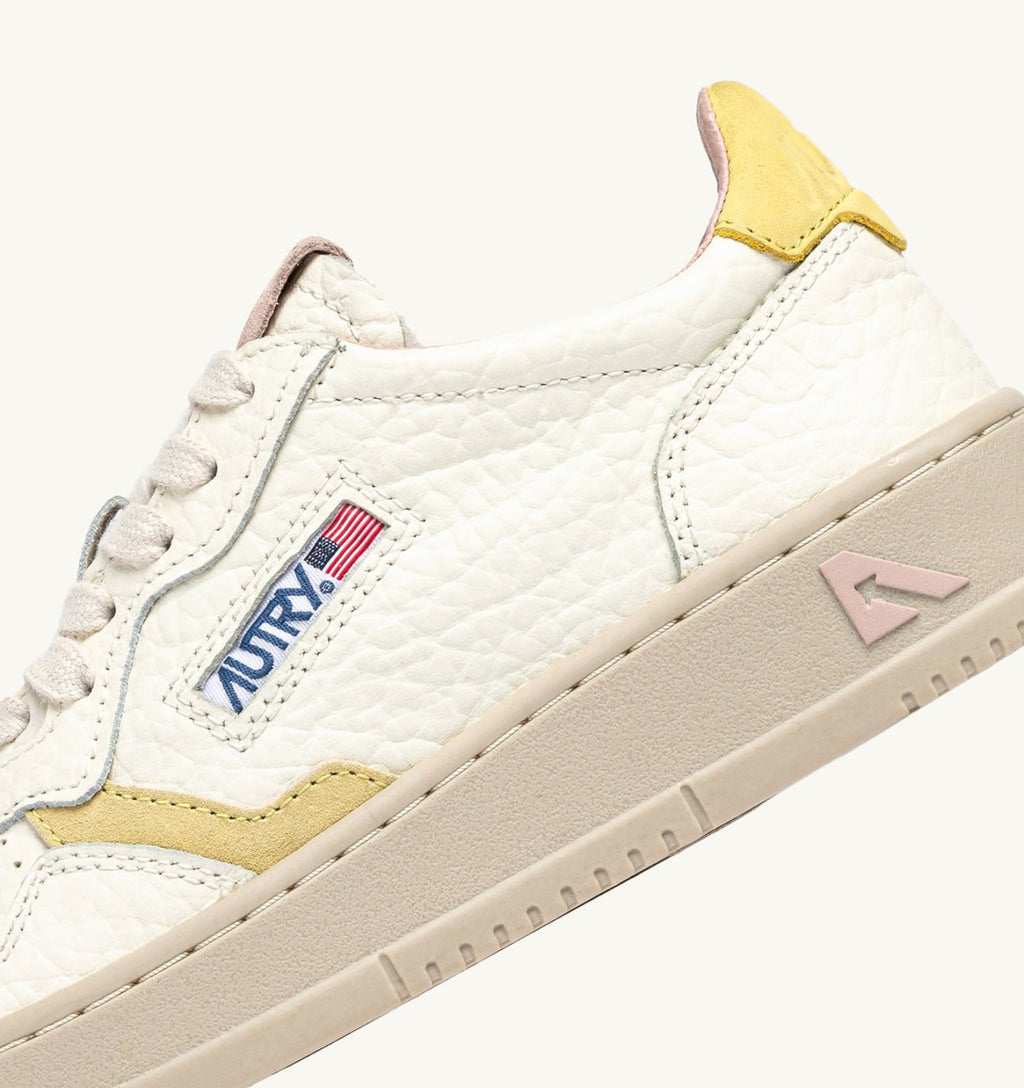 MEDALIST LOW IN PELLE LEMON MERINGUE E SILK