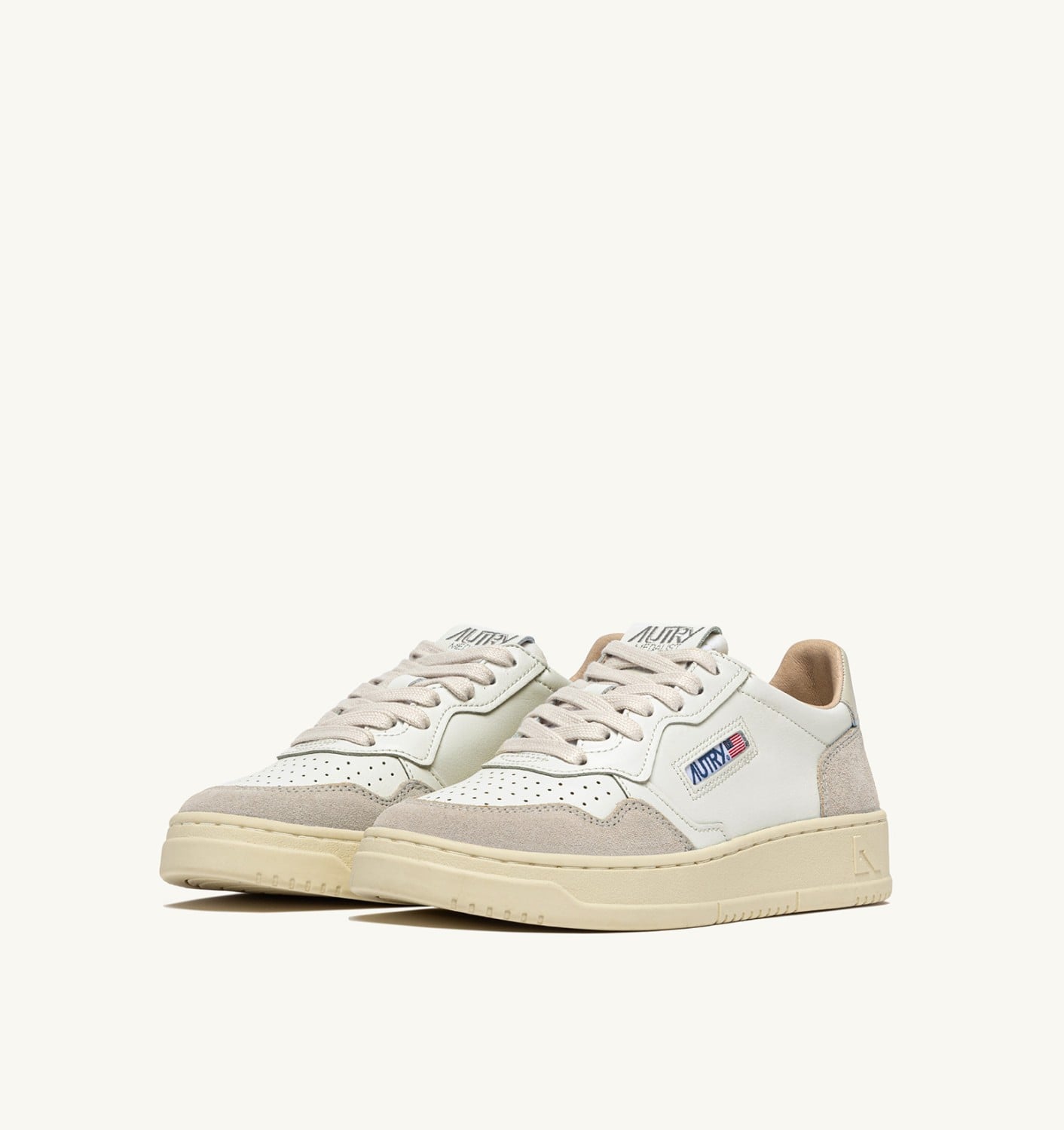 MEDALIST LOW IN SUEDE E PELLE BIANCA E PELICAN