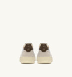 MEDALIST LOW IN SUEDE E PELLE BIANCA E TEAK DONNA