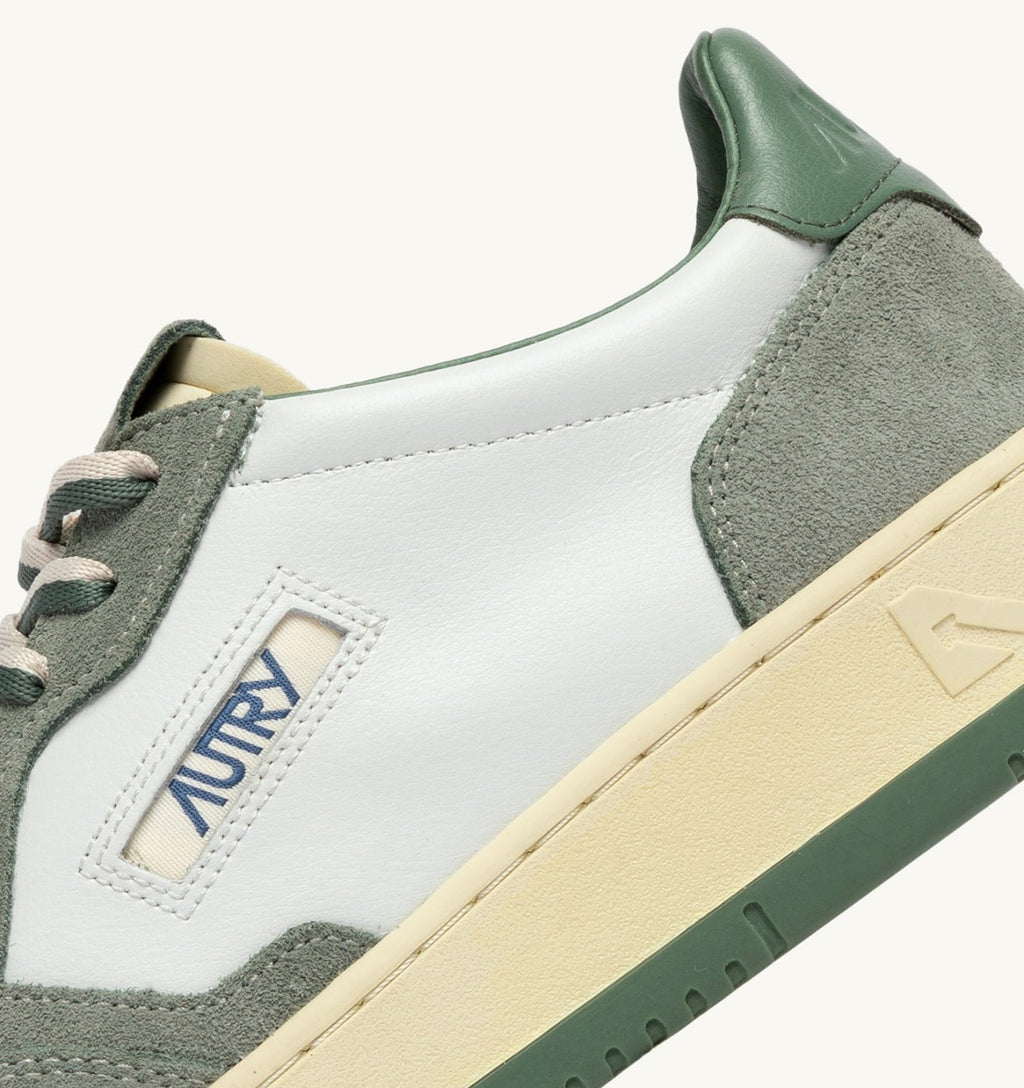 MEDALIST LOW IN SUEDE E PELLE MILITARY E SEA SPAY