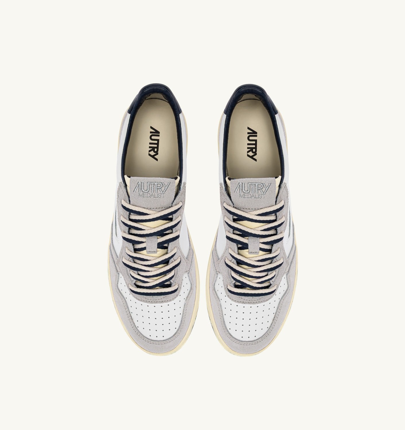 MEDALIST LOW IN SUEDE E PELLE VAPOR E SPACE