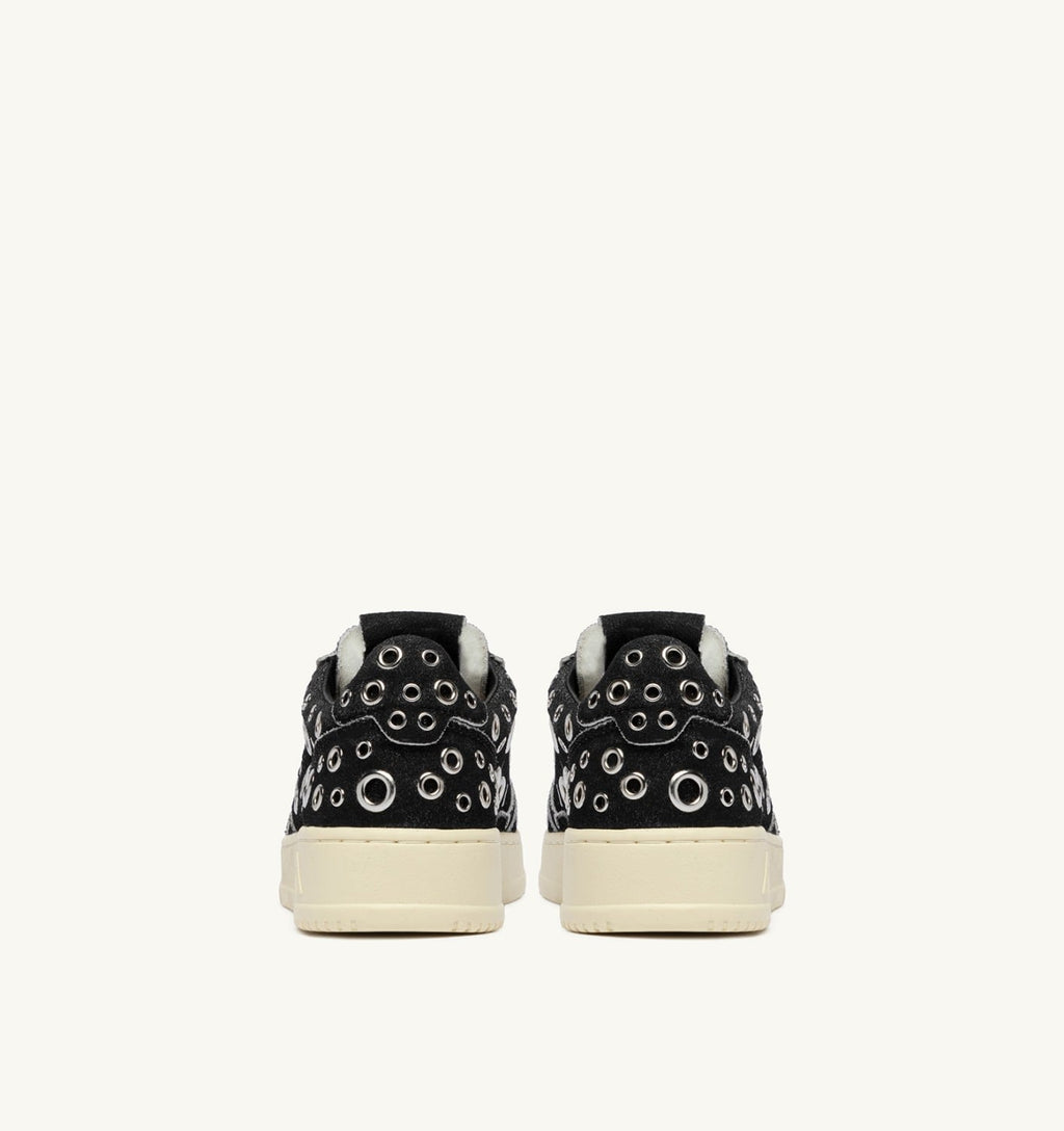 MEDALIST LOW IN SUEDE NERO CON BORCHIE UOMO