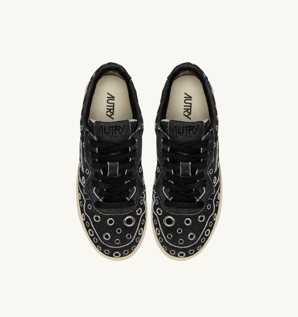 MEDALIST LOW IN SUEDE NERO CON BORCHIE UOMO