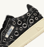 MEDALIST LOW IN SUEDE NERO CON BORCHIE UOMO