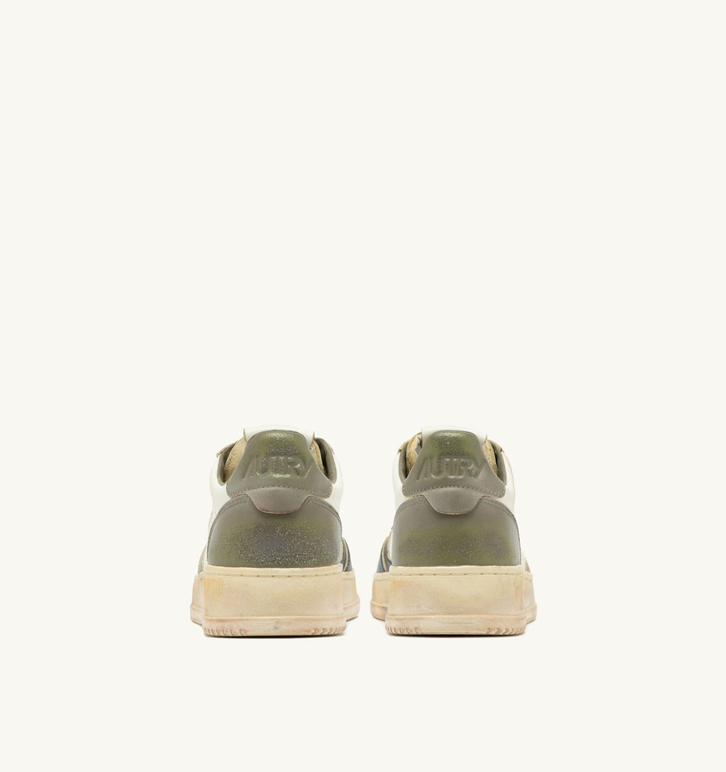 MEDALIST LOW SUPER VINTAGE IN PELLE BIANCA NERA E COVERT GREEN