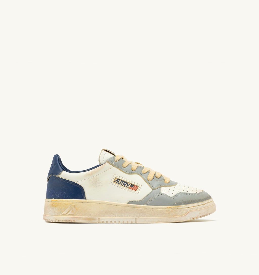 MEDALIST LOW SUPER VINTAGE IN PELLE LIMESTONE BIANCA E BLUE