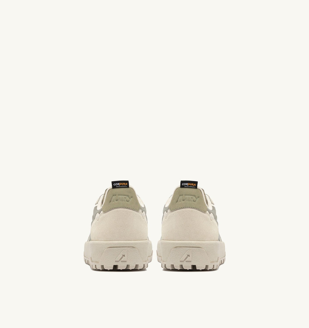 WILDPACE LOW IN CORDURA E SUEDE ELM E BIANCO