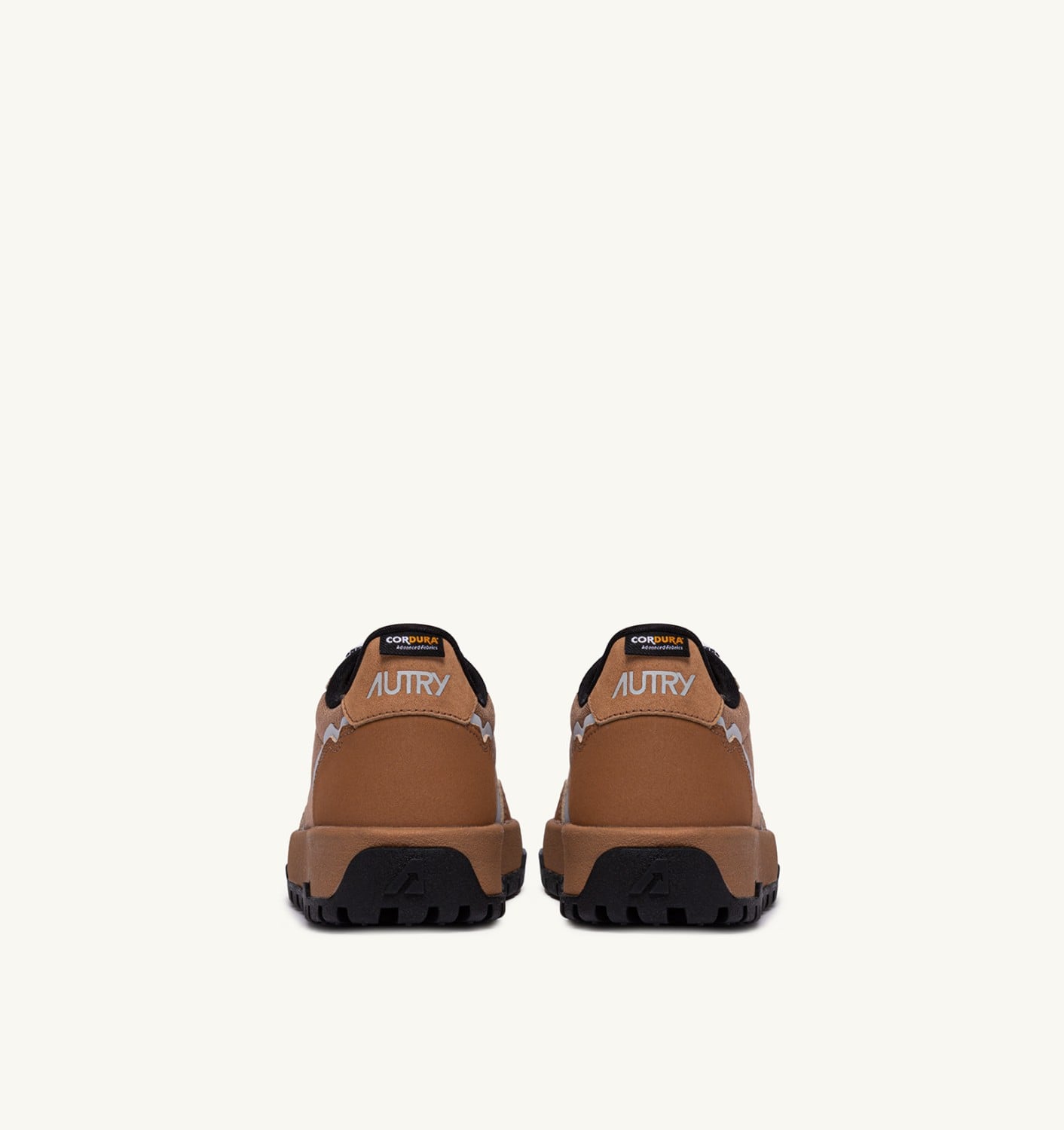 WILDPACE LOW IN NYLON RIPSTOP E PELLE BROWN SUGAR E REFLEX
