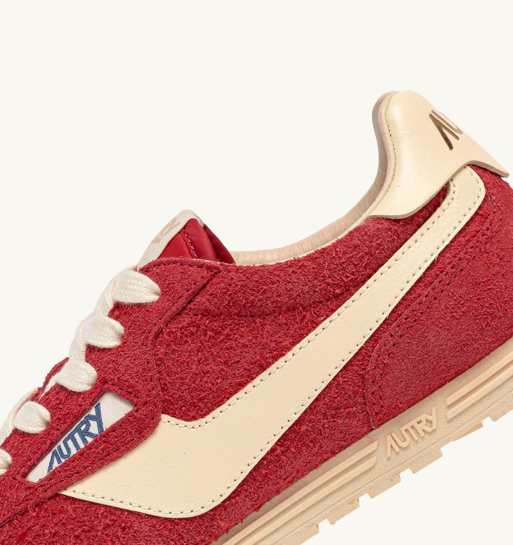WINDSPIN IN SUEDE E PELLE PARIS E RUTABAGA