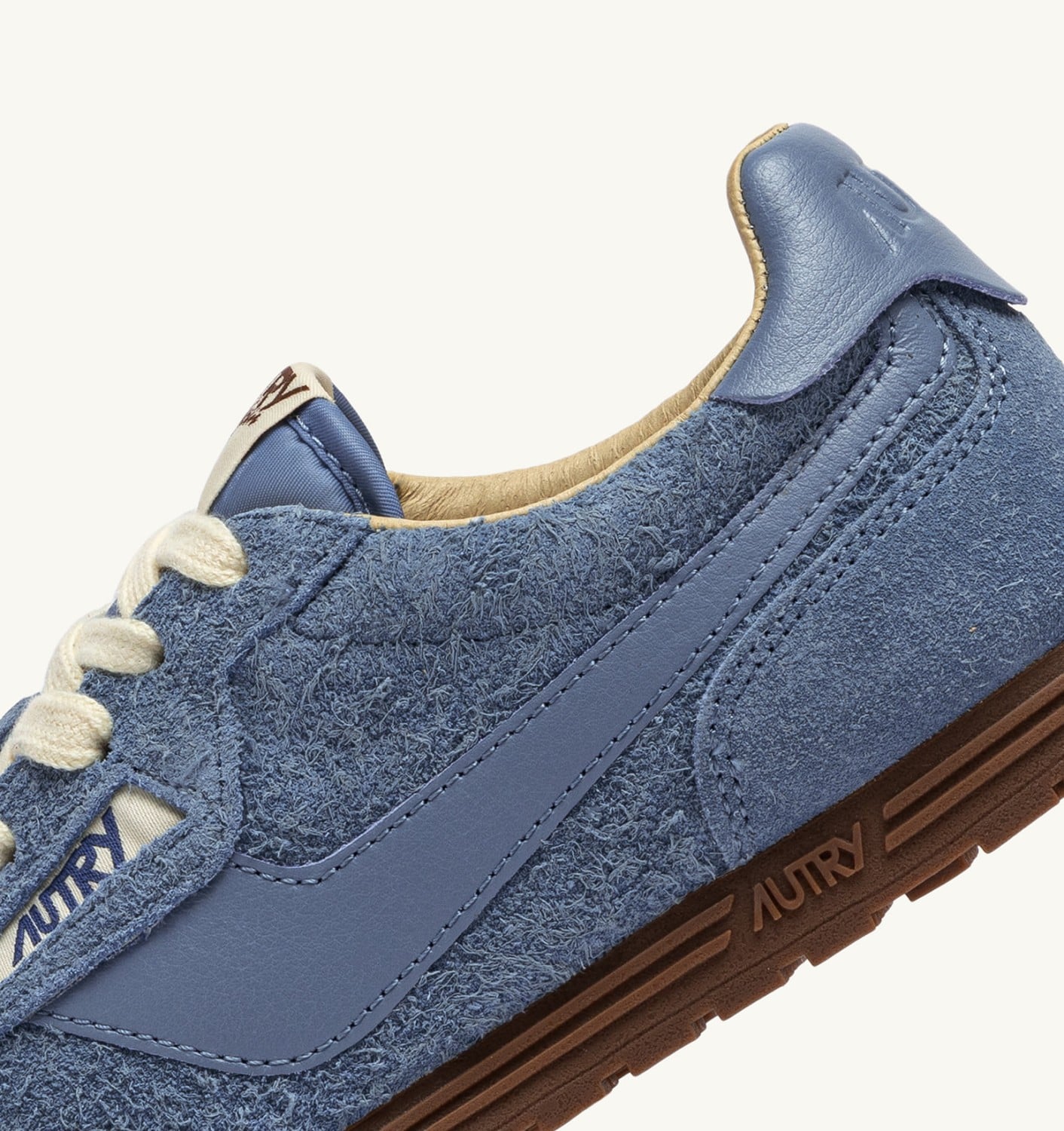 WINDSPIN IN SUEDE E PELLE STREET